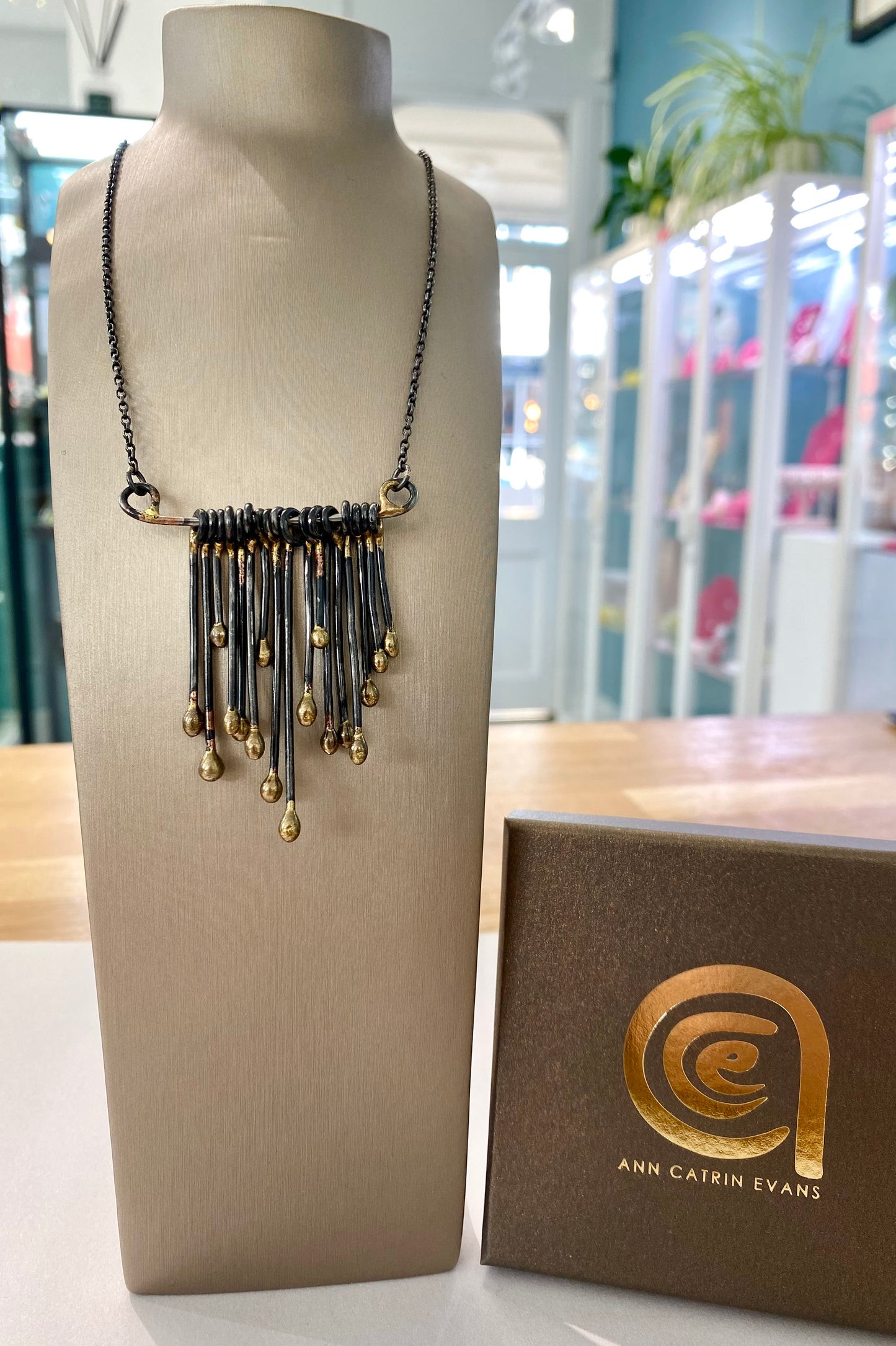‘Gwlith’ Statement Droplet Necklace