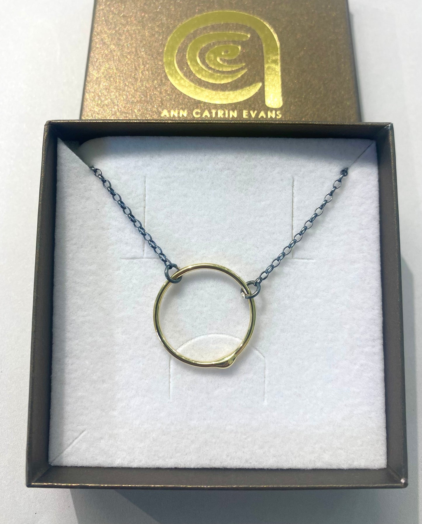 9ct Gold Gwlith Necklace
