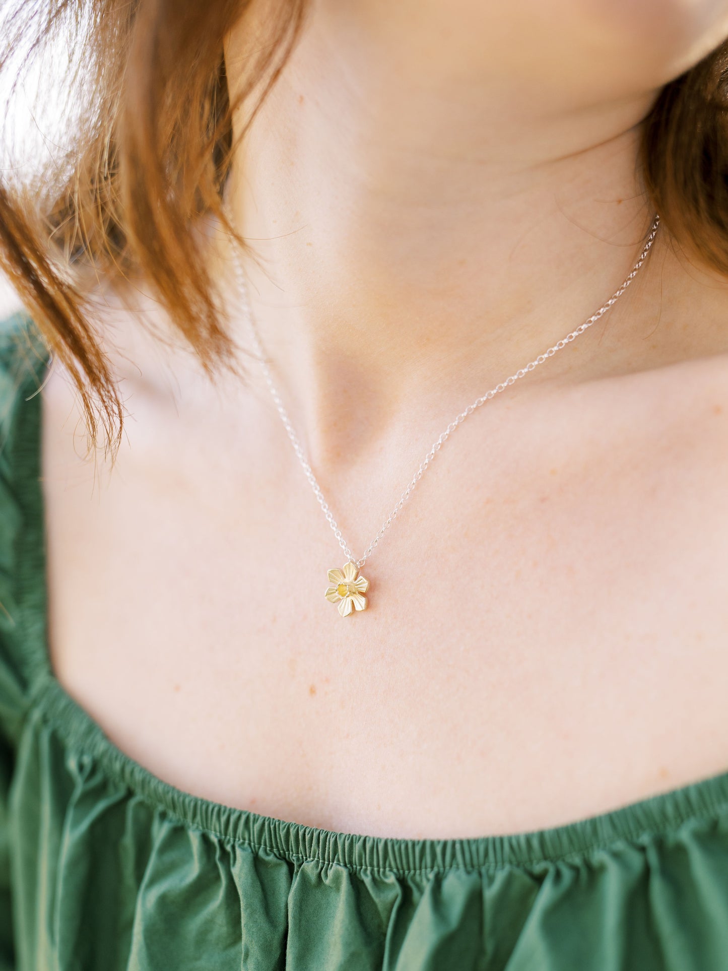 Daffodil Pendant - Large - Silver & Gold