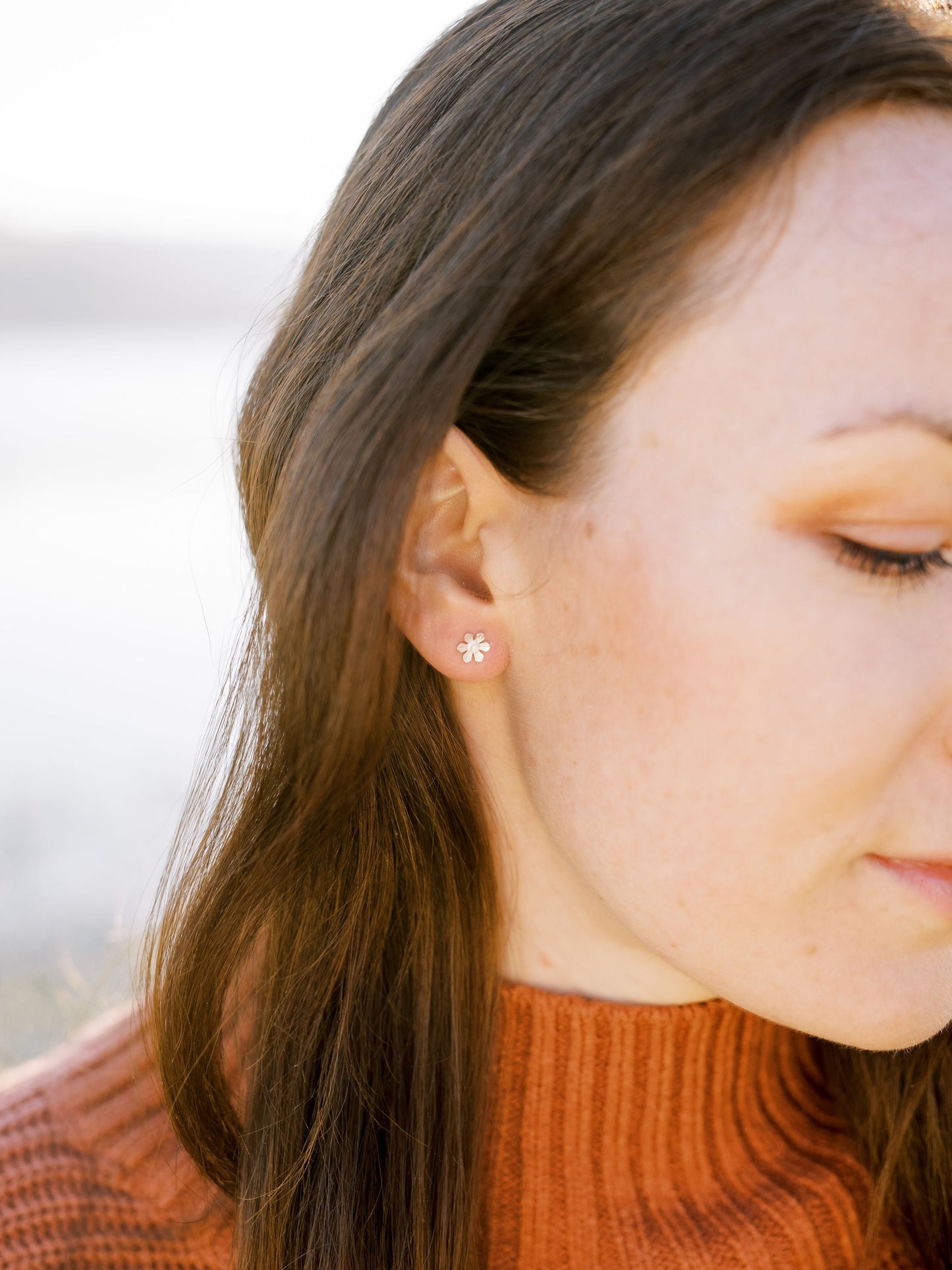 Daffodil - Stud Earrings - Silver - Small