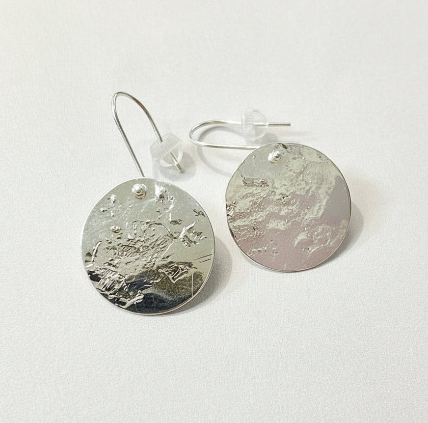 Lloer Drop Earrings