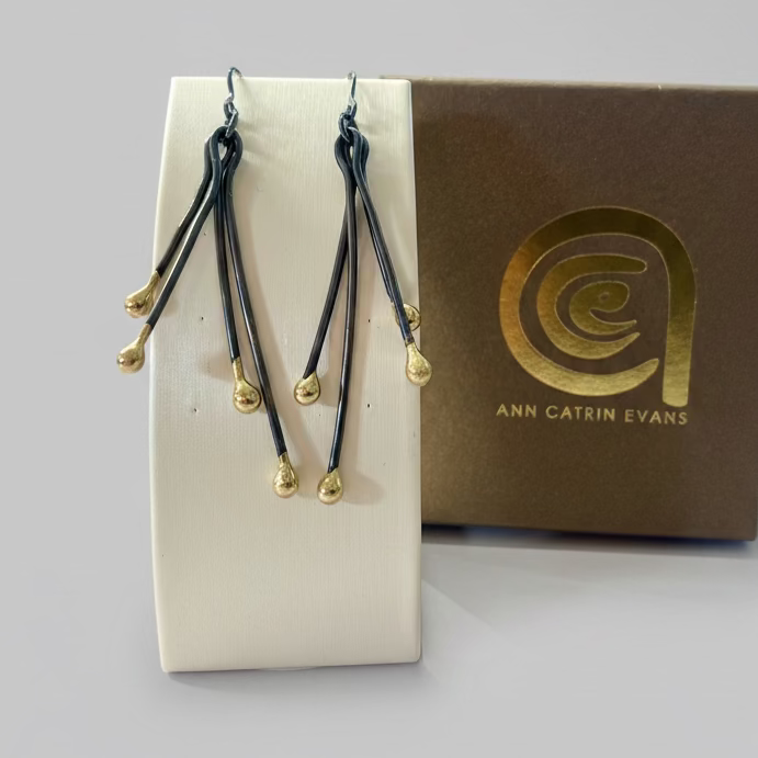 Gwlith Drop Earrings
