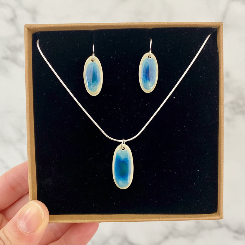 Ocean Glaze Oval Necklace - Large
