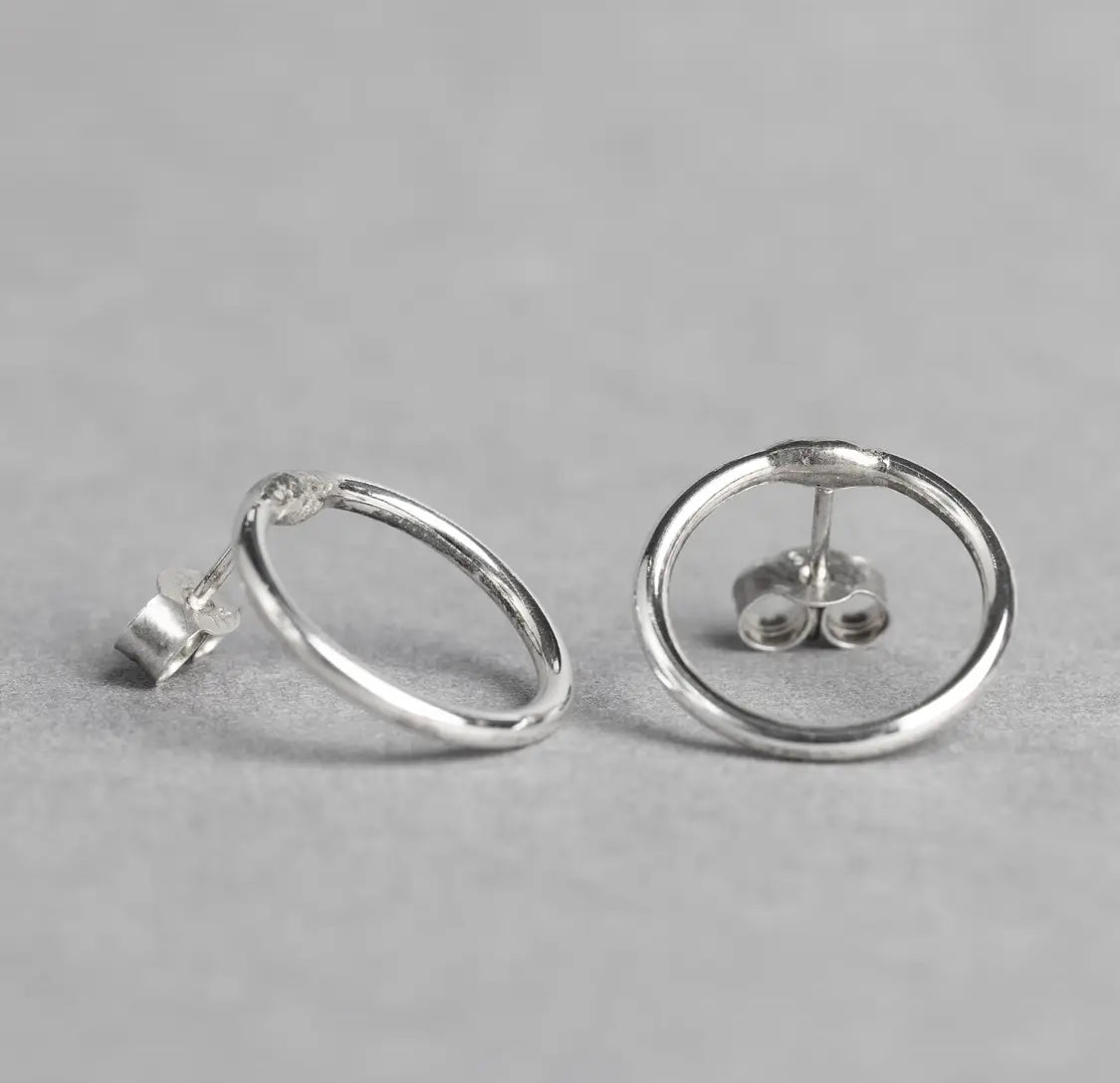 'Gwlith' Circle Stud Earrings