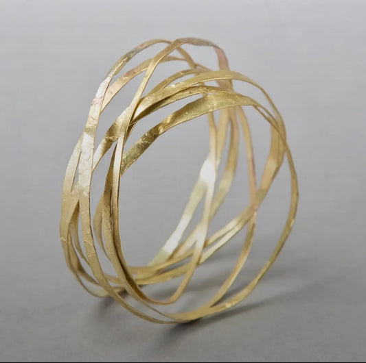 ‘Amrwd' Wrapped Brass Bangle - Fine