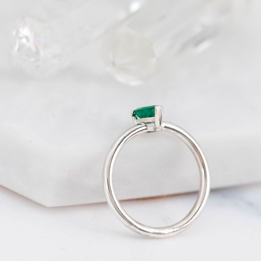 Platinum with Pear Emerald Nestle Ring