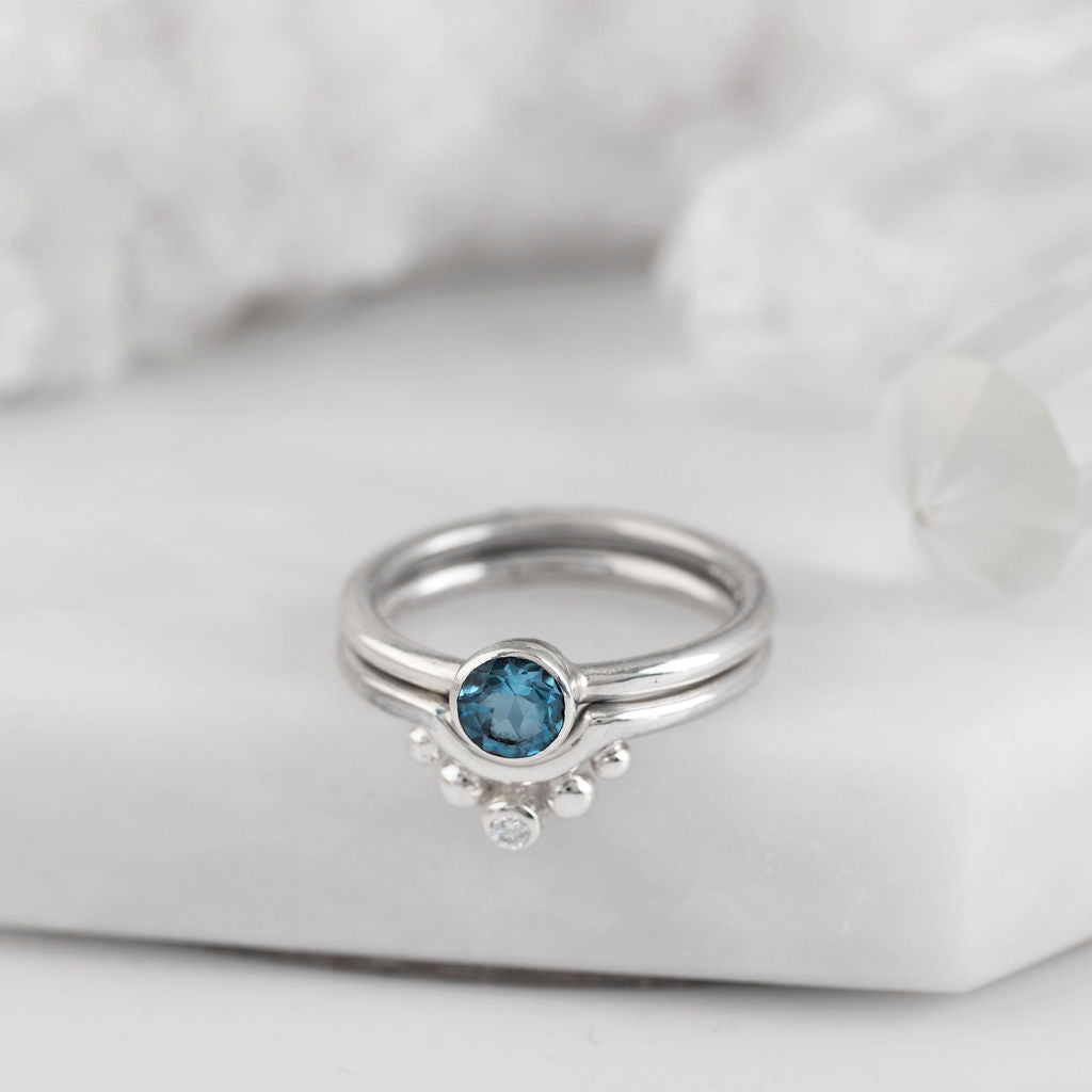 White Gold Diamond and Granulation Nestling Wedding Ring