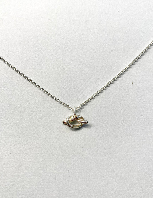 Little Knot Pendant