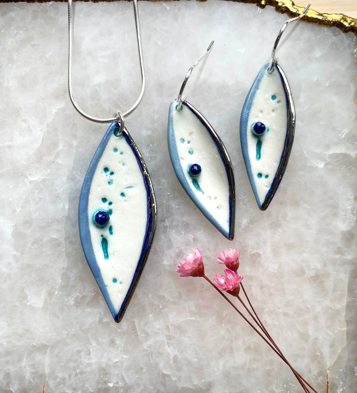 Droplet Necklace with Platinum Detailing