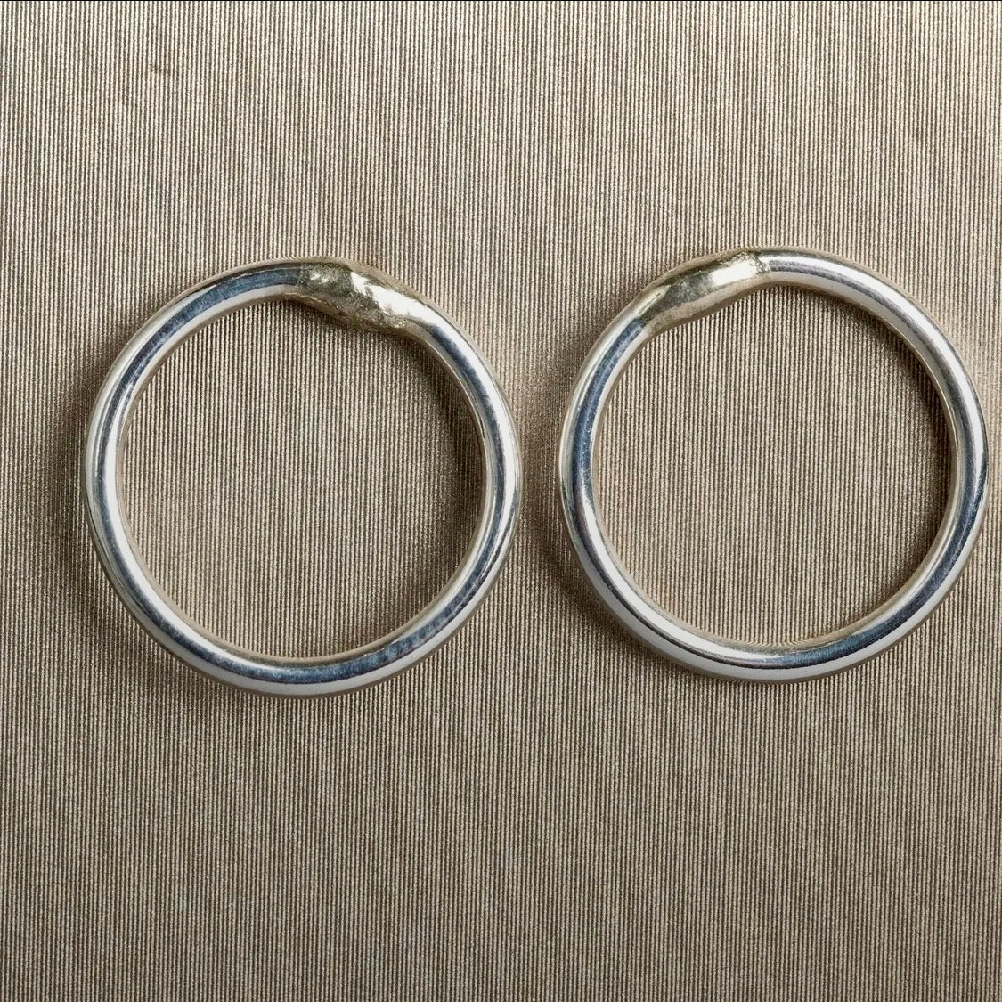 'Gwlith' Circle Stud Earrings