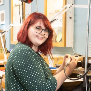 Create a pair of Silver Earrings with Hanna Liz 13/6/2026 (Afternoon)